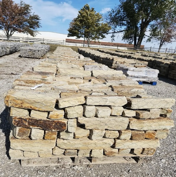 Arctic Brown Tumbled Edging 4 x 4